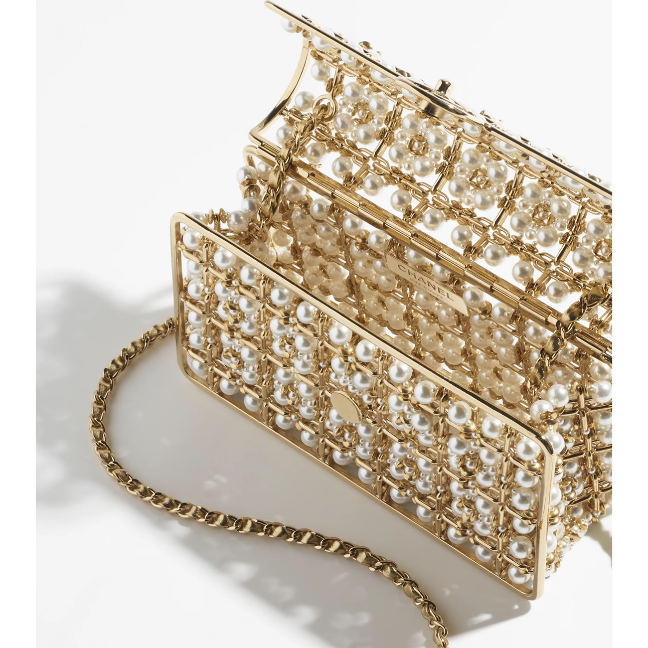 Chanel Evening Bag 28 - www.kickbulk.cc