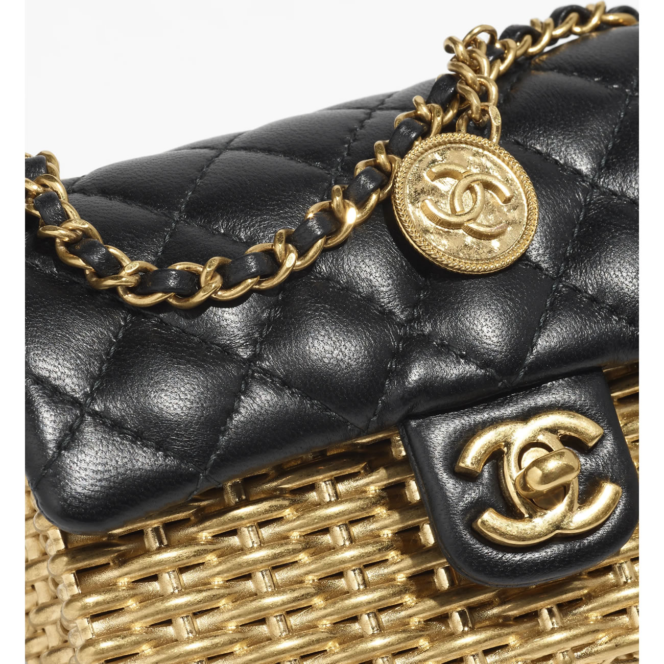 Chanel Evening Bag 8 - www.kickbulk.cc