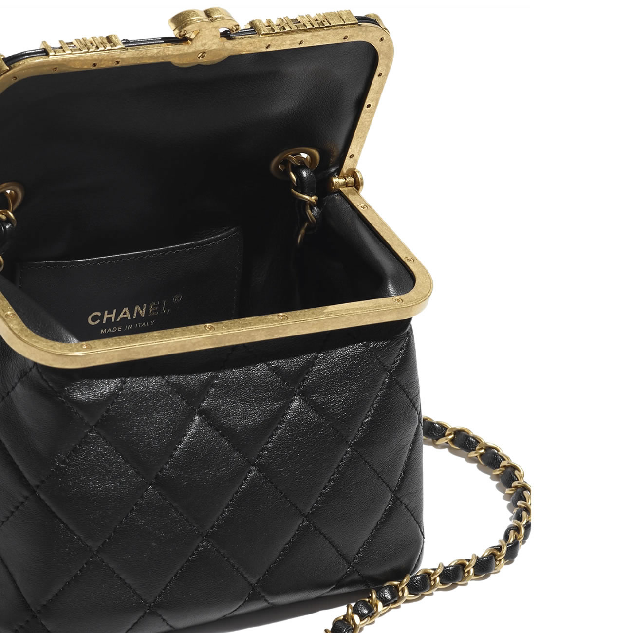 Chanel Clasp Bag 4 - www.kickbulk.cc