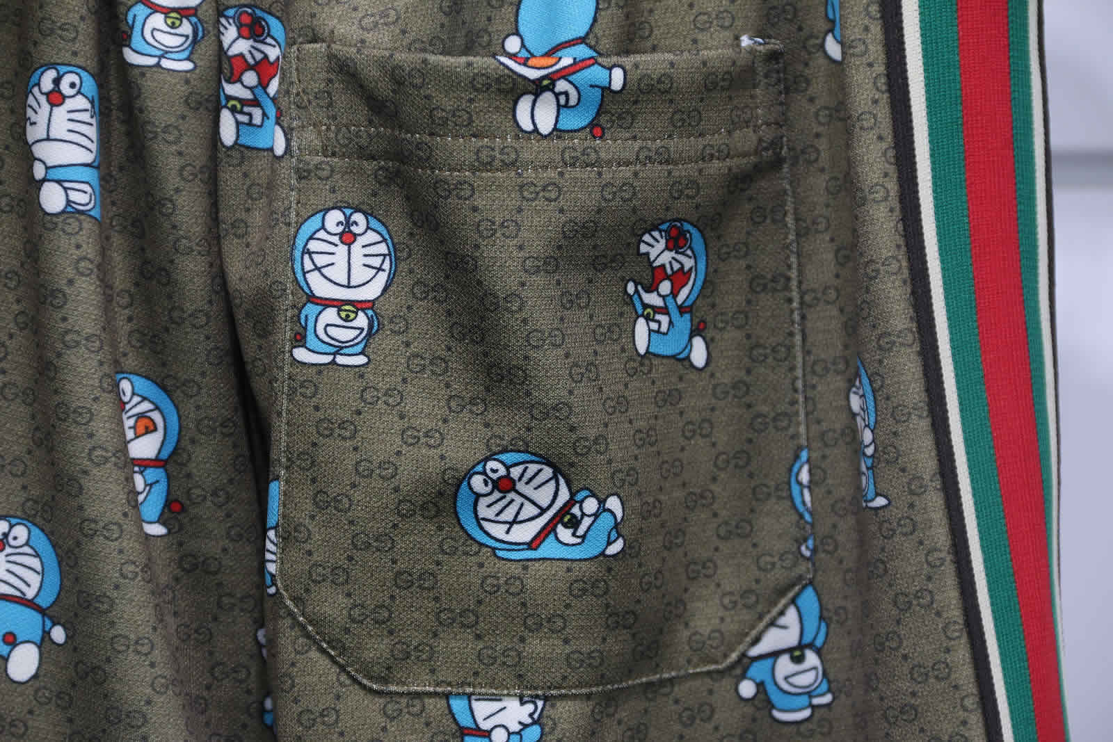 Gucci Doraemon Shorts 2021 10 - www.kickbulk.cc