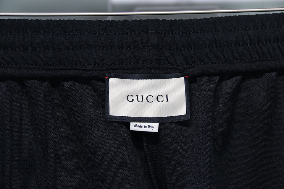 Gucci Reflective Webbing Shorts 10 - www.kickbulk.cc