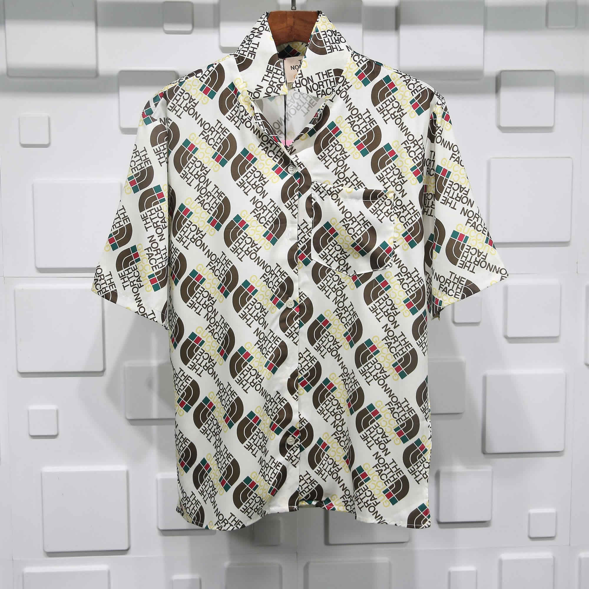 Gucci The North Face Silk Shirt 1 - www.kickbulk.cc