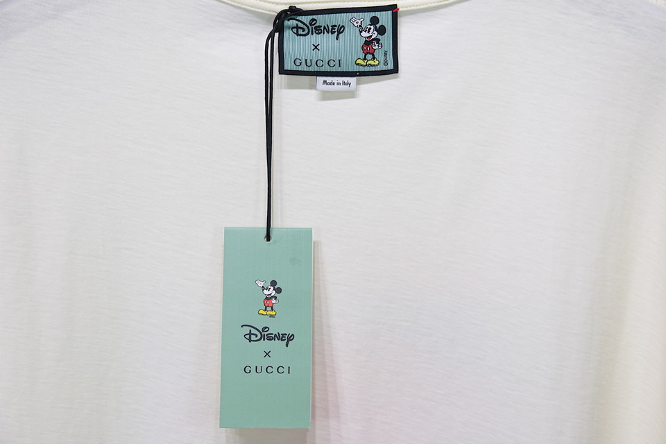 Gucci Mickey T Shirt Creamy White 10 - www.kickbulk.cc