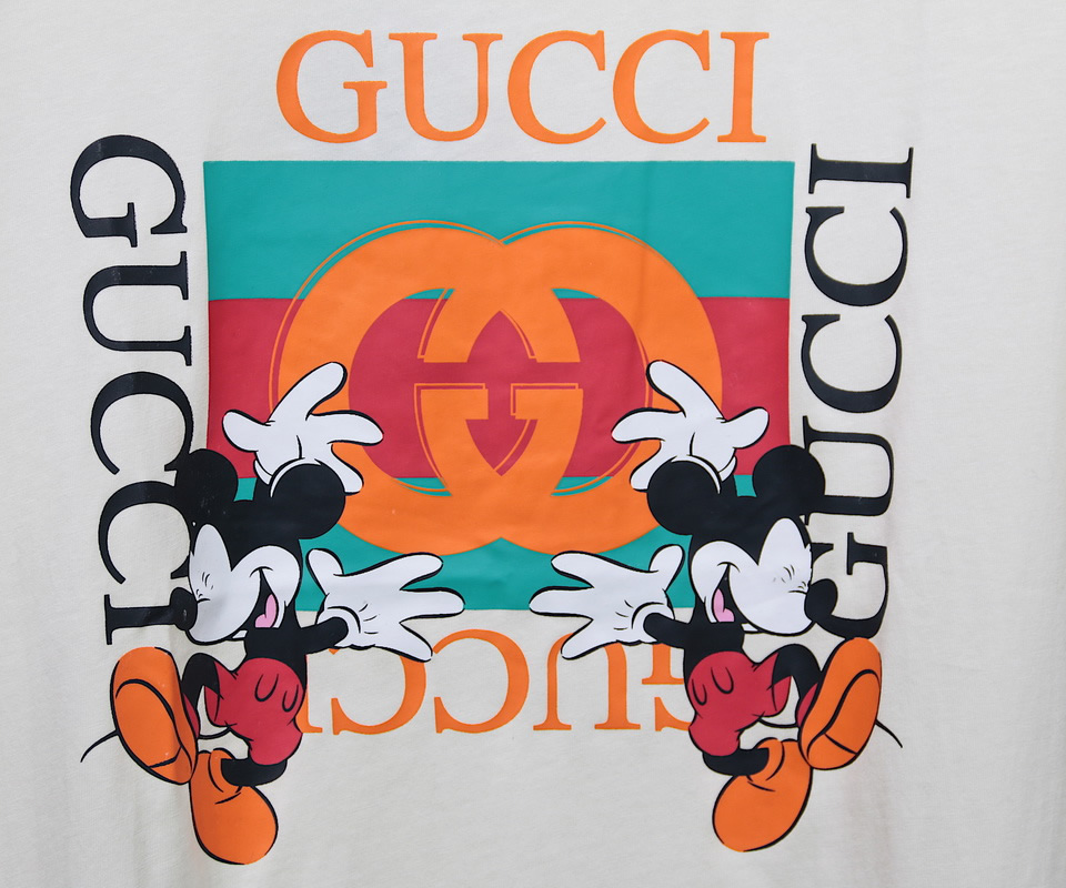 Gucci Mickey T Shirt Creamy White 11 - www.kickbulk.cc