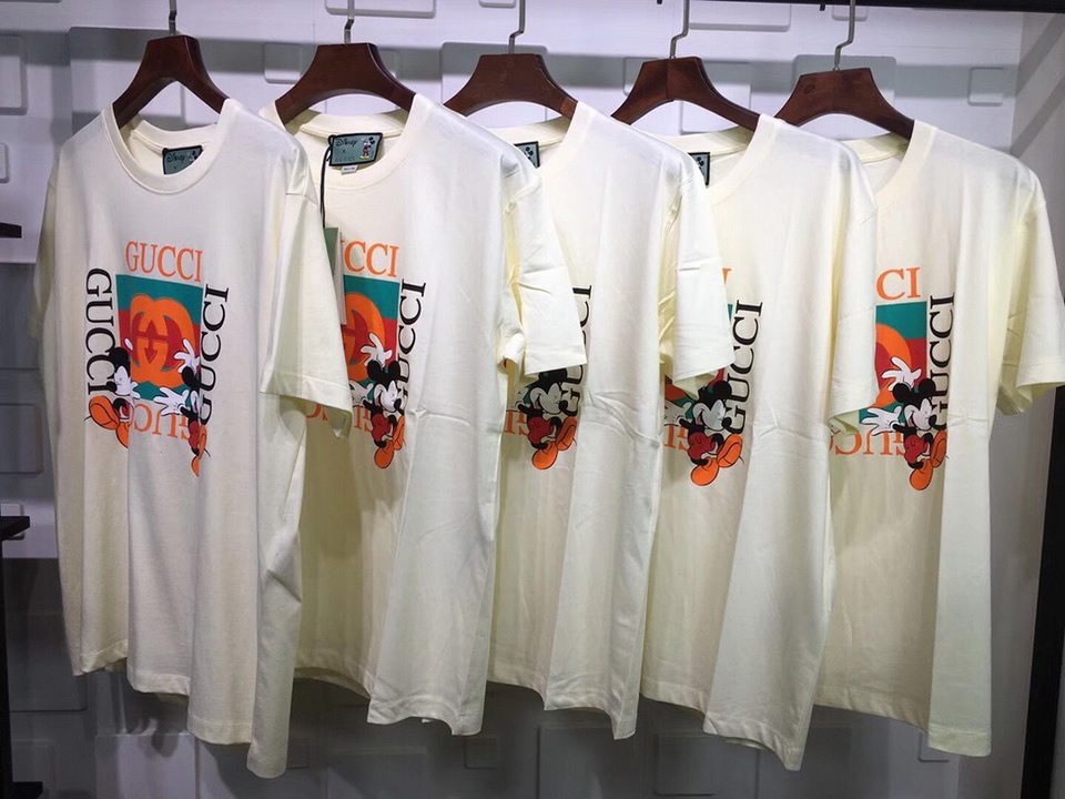 Gucci Mickey T Shirt Creamy White 6 - www.kickbulk.cc