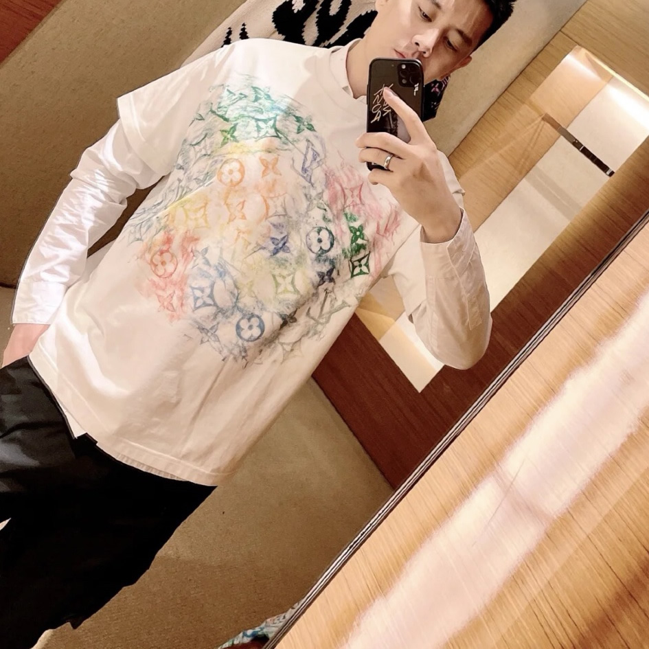 Louis Vuitton Crayon Doodle T Shirt 4 - www.kickbulk.cc