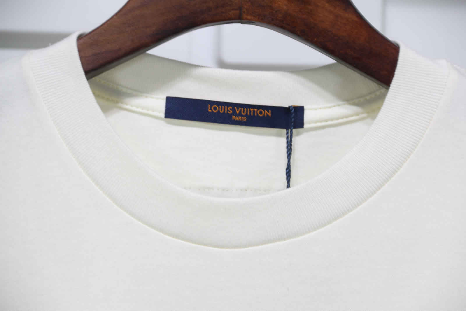 Louis Vuitton Catwalk T Shirt 2021 24 - www.kickbulk.cc