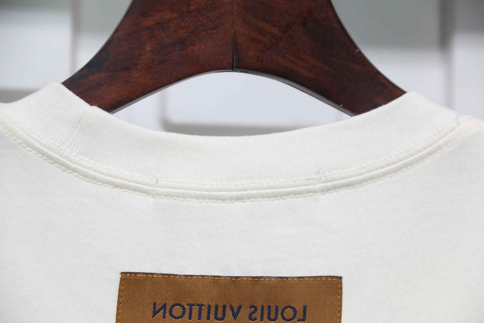 Louis Vuitton Catwalk T Shirt 2021 25 - www.kickbulk.cc