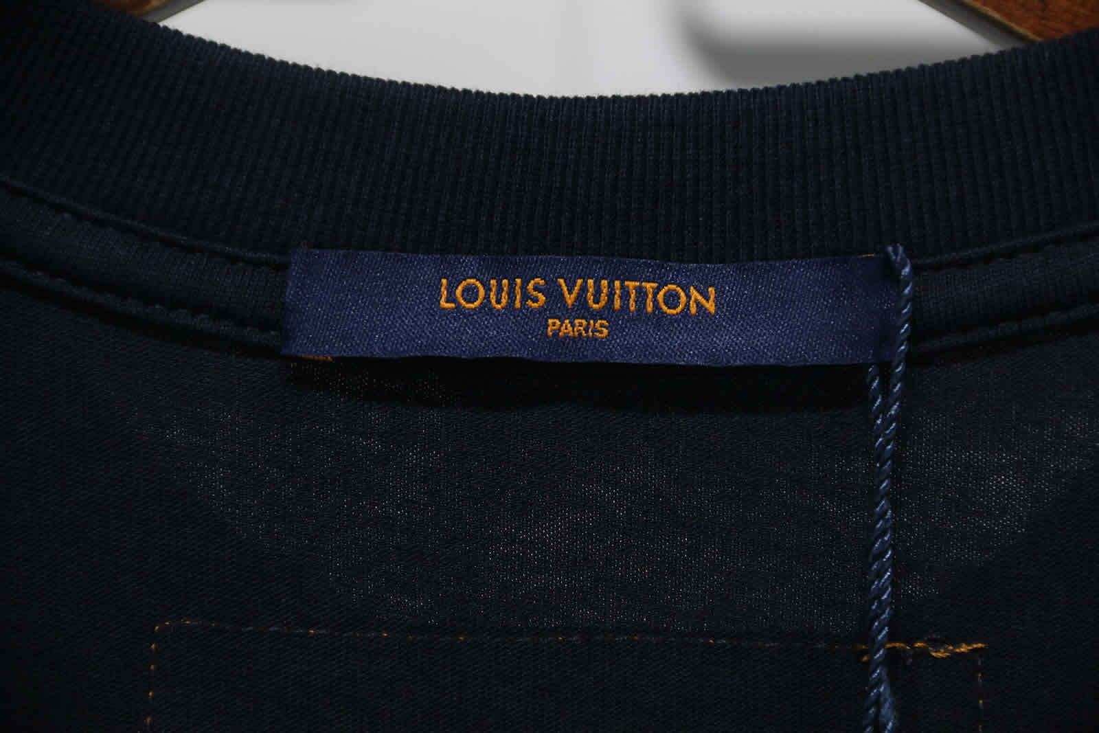Louis Vuitton Catwalk T Shirt 2021 7 - www.kickbulk.cc