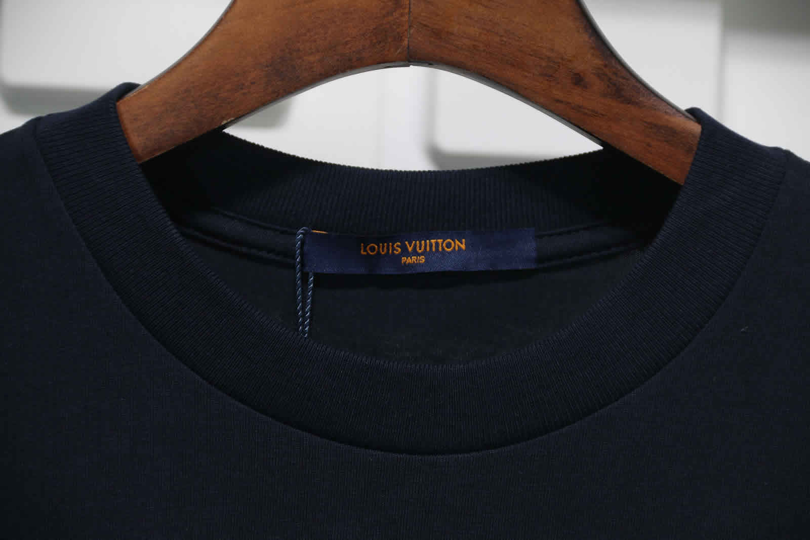 Louis Vuitton Catwalk T Shirt 2021 8 - www.kickbulk.cc