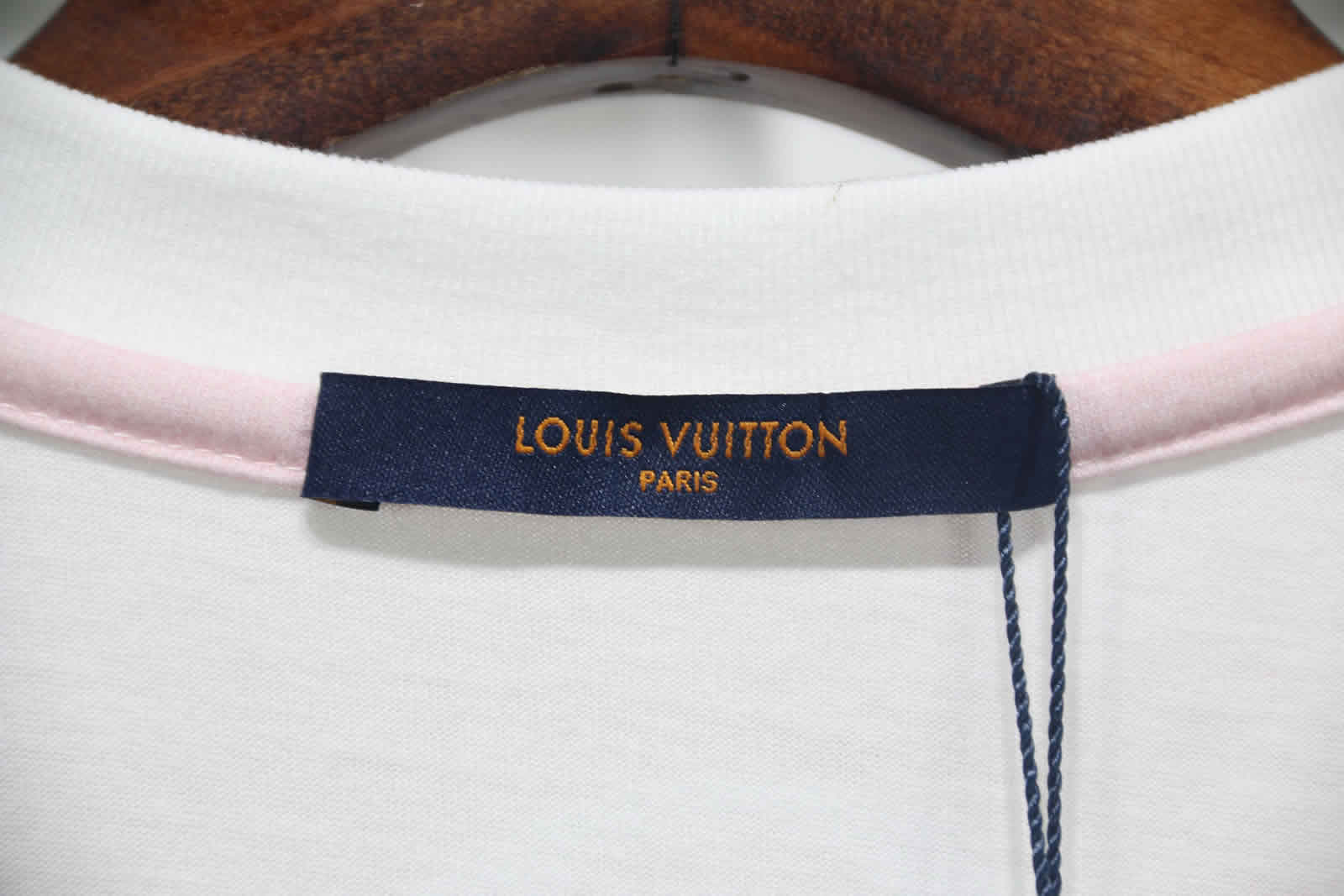 Louis Vuitton Red Yellow Gradient T Shirt 10 - www.kickbulk.cc