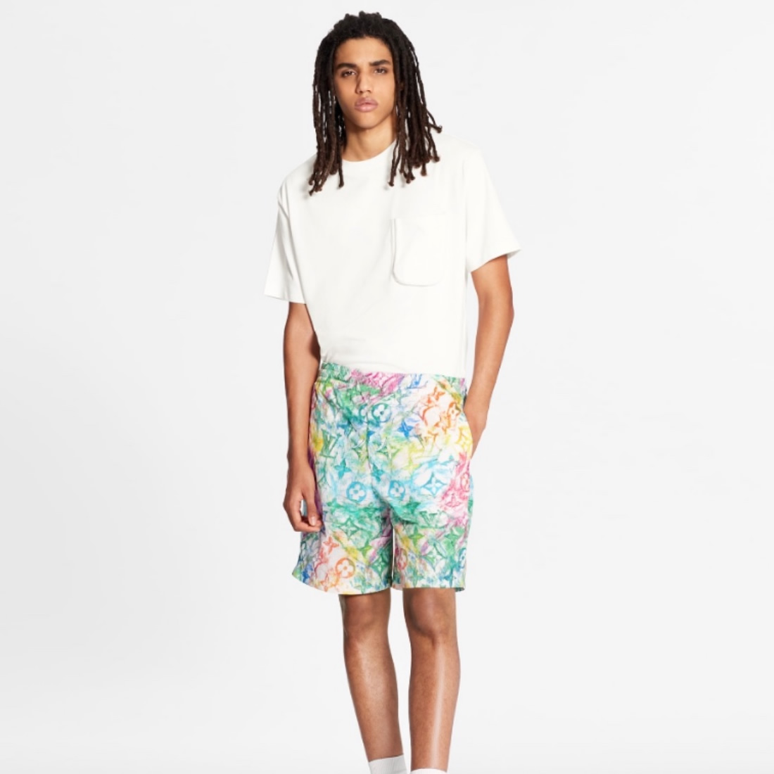 Louis Graffiti Shorts 4 - www.kickbulk.cc