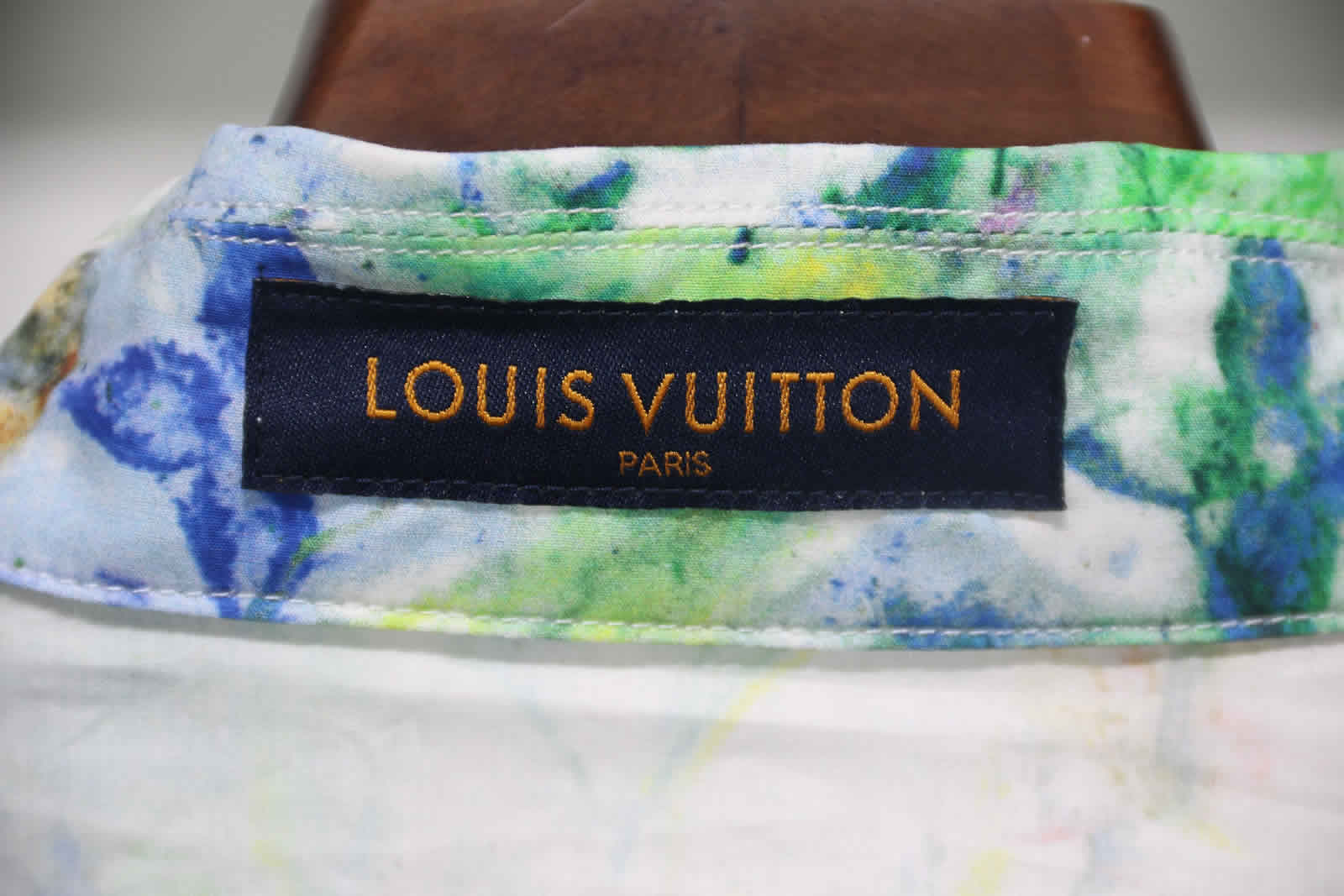 Louis Graffiti Shirt 11 - www.kickbulk.cc