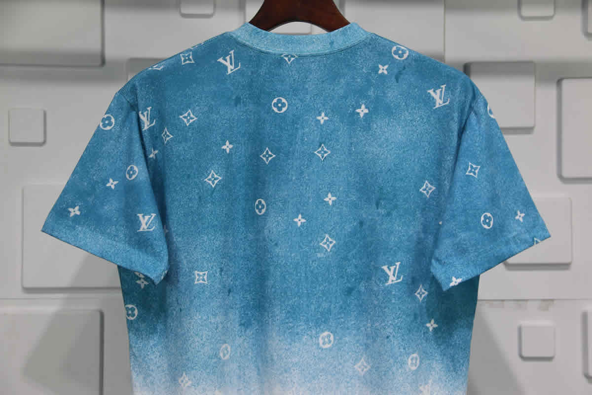 Louis Vuitton Blue White Gradient T Shirt Vccm07 8 - www.kickbulk.cc