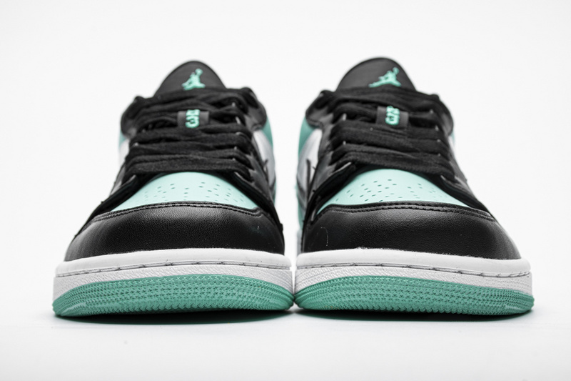 Nike Air Jordan 1 Low Emerald Toe 553558 117 4 - www.kickbulk.cc