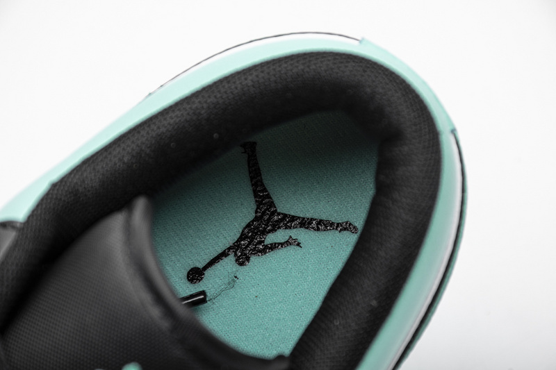 Nike Air Jordan 1 Low Emerald Toe 553558 117 8 - www.kickbulk.cc