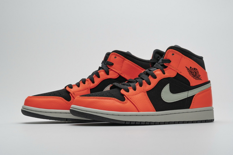 Nike Air Jordan 1 Black Cone 554724 062 5 - www.kickbulk.cc