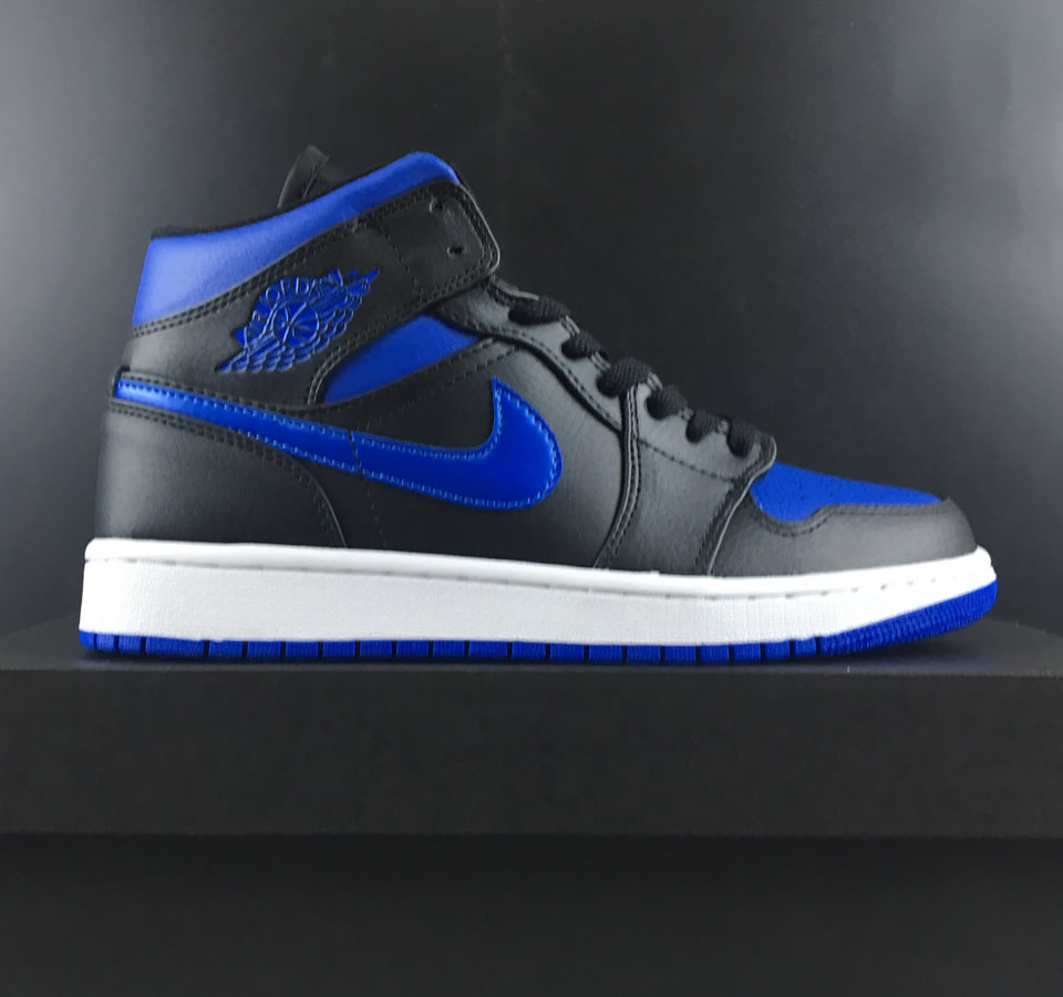 Air Jordan 1 Mid Black Hyper Royal 554724 068 17 - www.kickbulk.cc