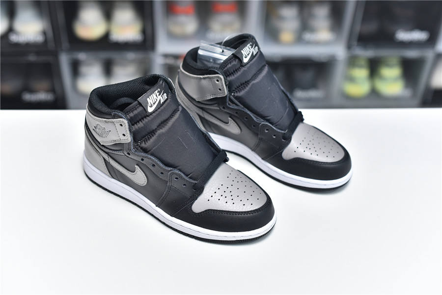 Nike Air Jordan Retro 1 High Og Sahdow 555088 013 7 - www.kickbulk.cc