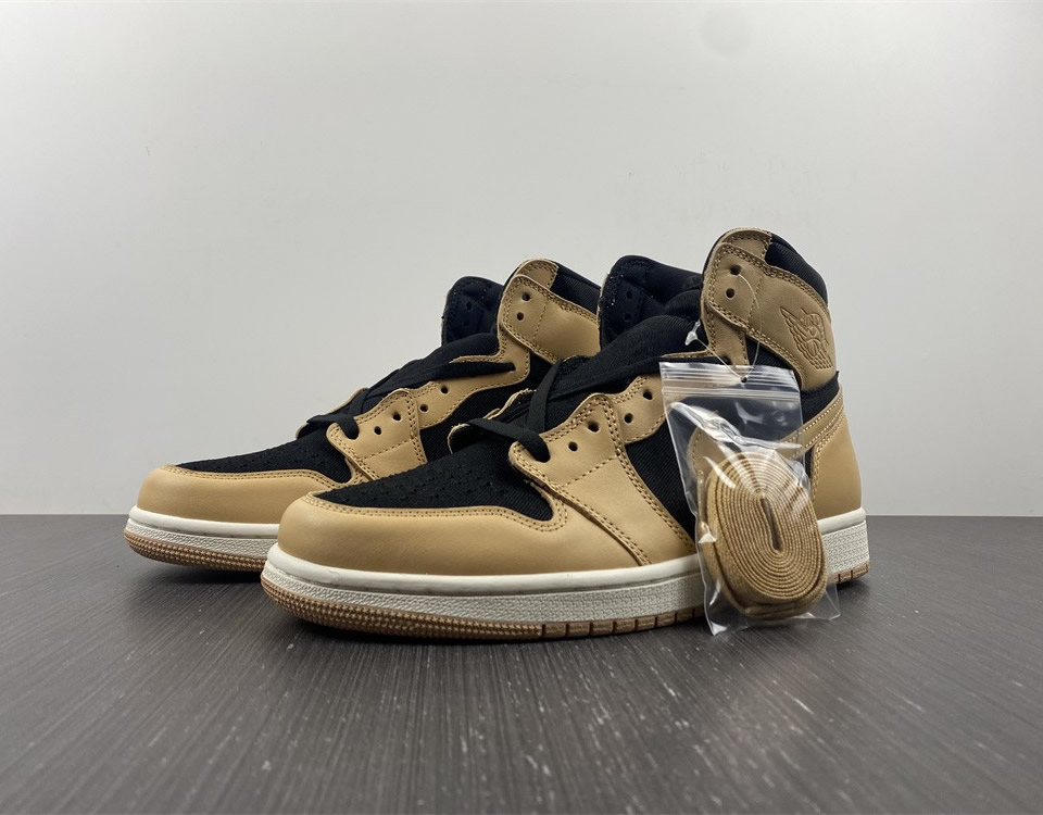 Air Jordan 1 Retro High Og Heirloom 555088 202 3 - www.kickbulk.cc