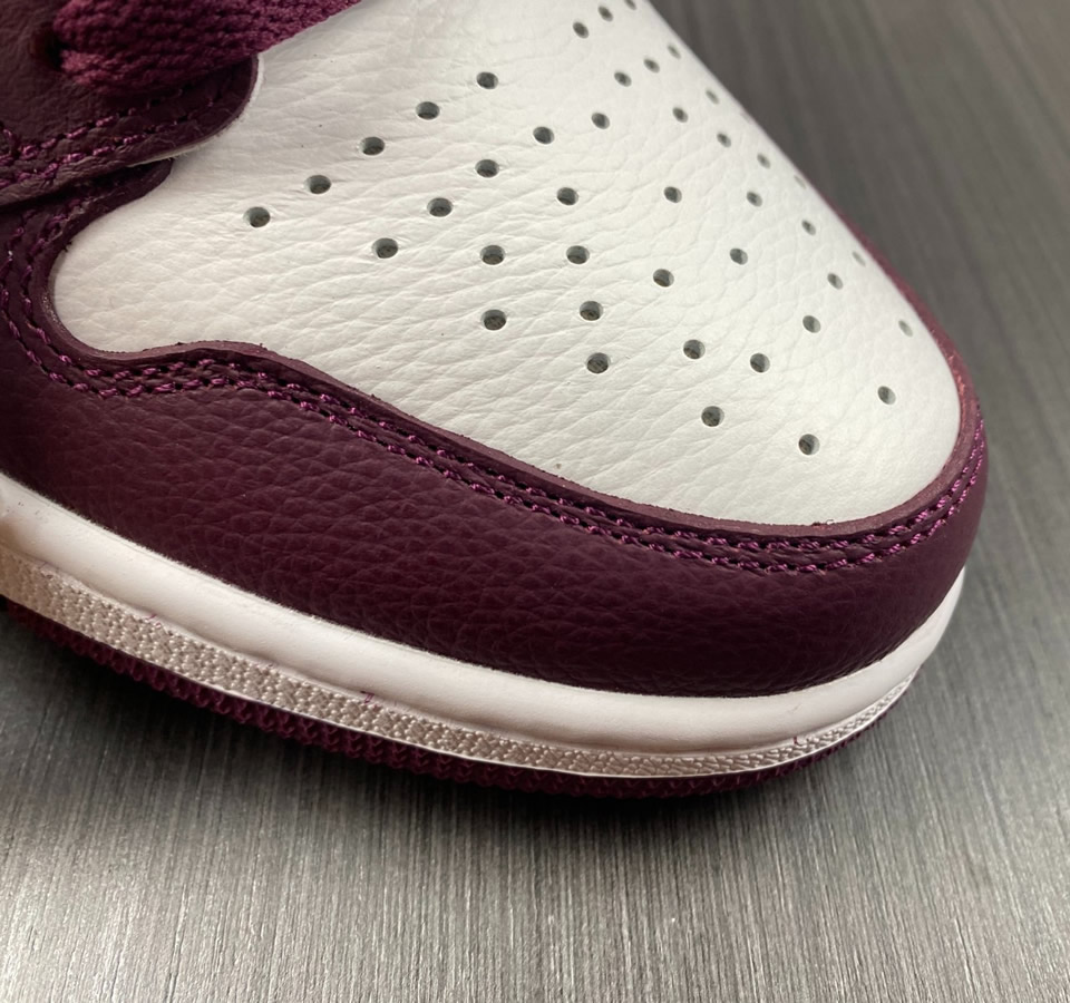 Air Jordan 1 Retro High Og Bordeaux 555088 611 31 - www.kickbulk.cc