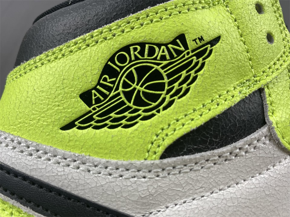 Air Jordan 1 High Og Volt 555088 702 13 - www.kickbulk.cc