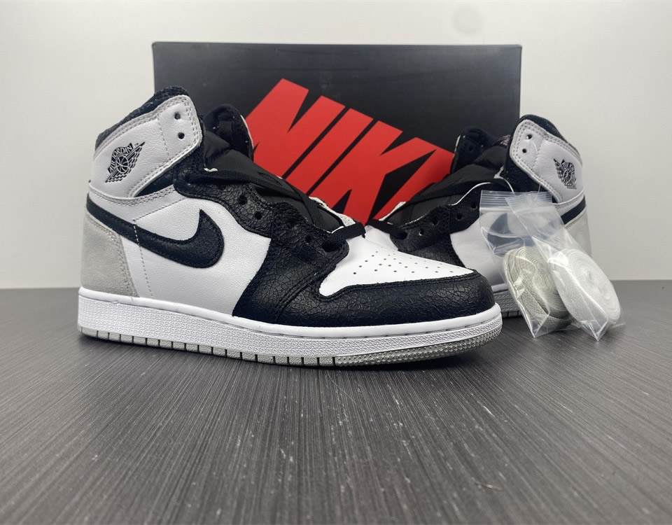 Air Jordan 1 High Og Stage Haze 575441 108 5 - www.kickbulk.cc