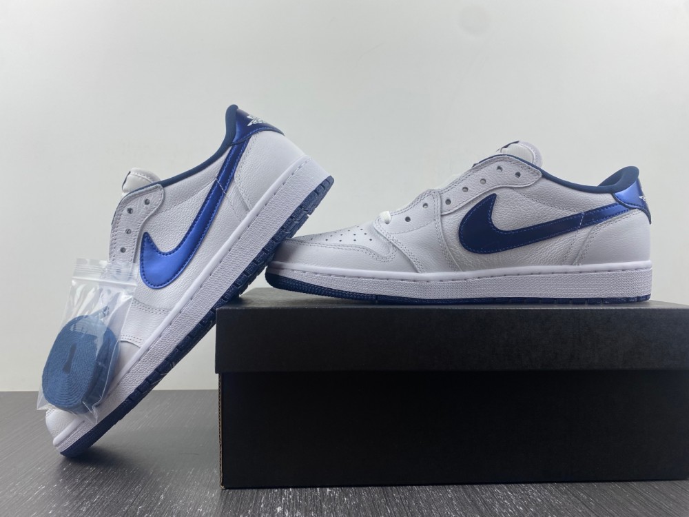 Air Jordan 1 Low Retro Og Midnight Navy 705329 106 11 - www.kickbulk.cc