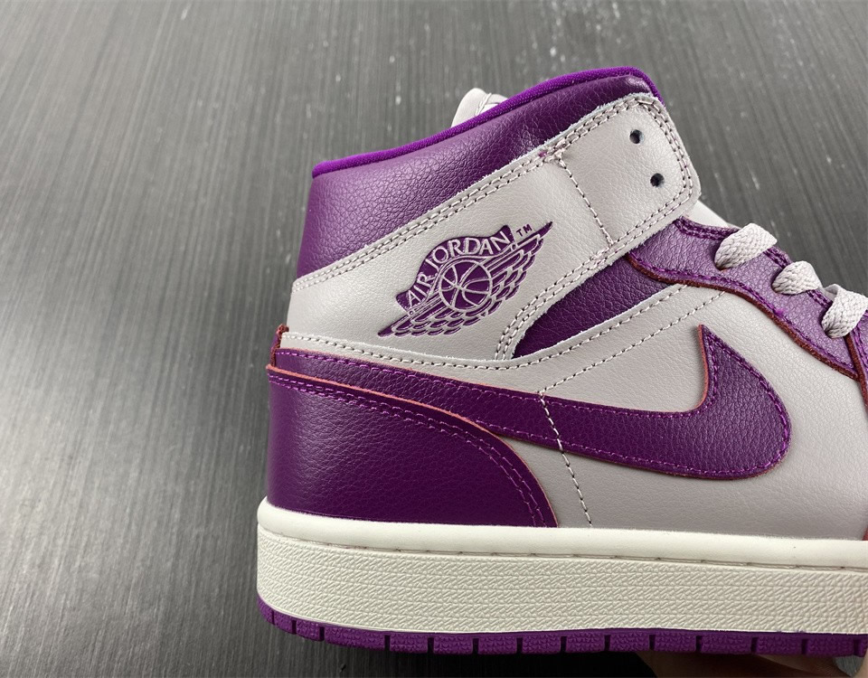 Air Jordan 1 Mid Magenta Wmns Bq6472 501 17 - www.kickbulk.cc