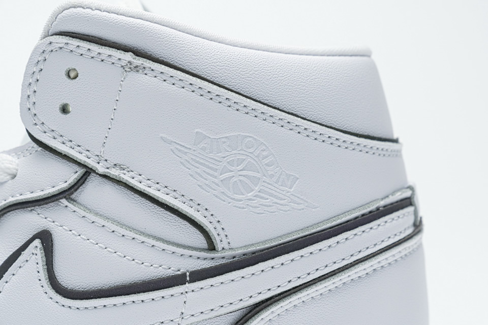 Nike Air Jordan 1 Mid Iridescent Reflective White Ck6587 100 18 - www.kickbulk.cc