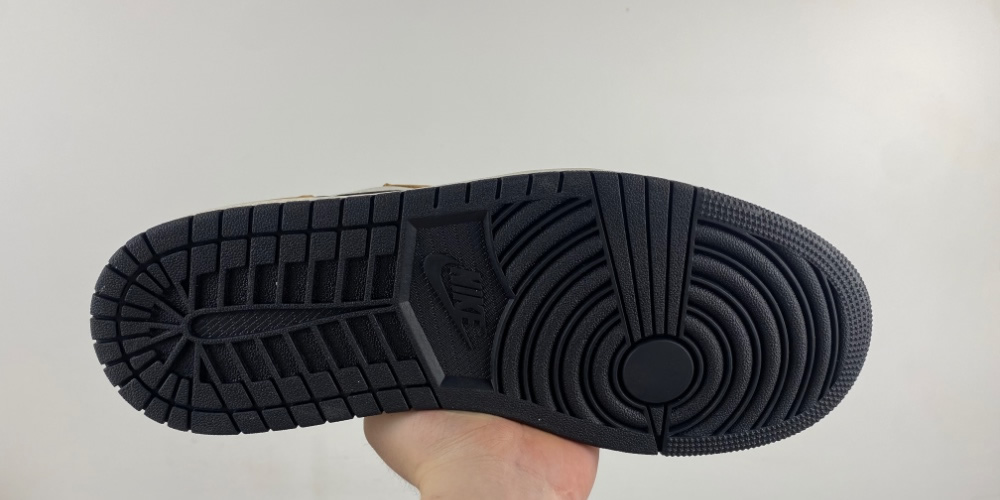 Air Jordan 1 Retro Low Og Rookie Of The Year Cz0790 107 10 - www.kickbulk.cc