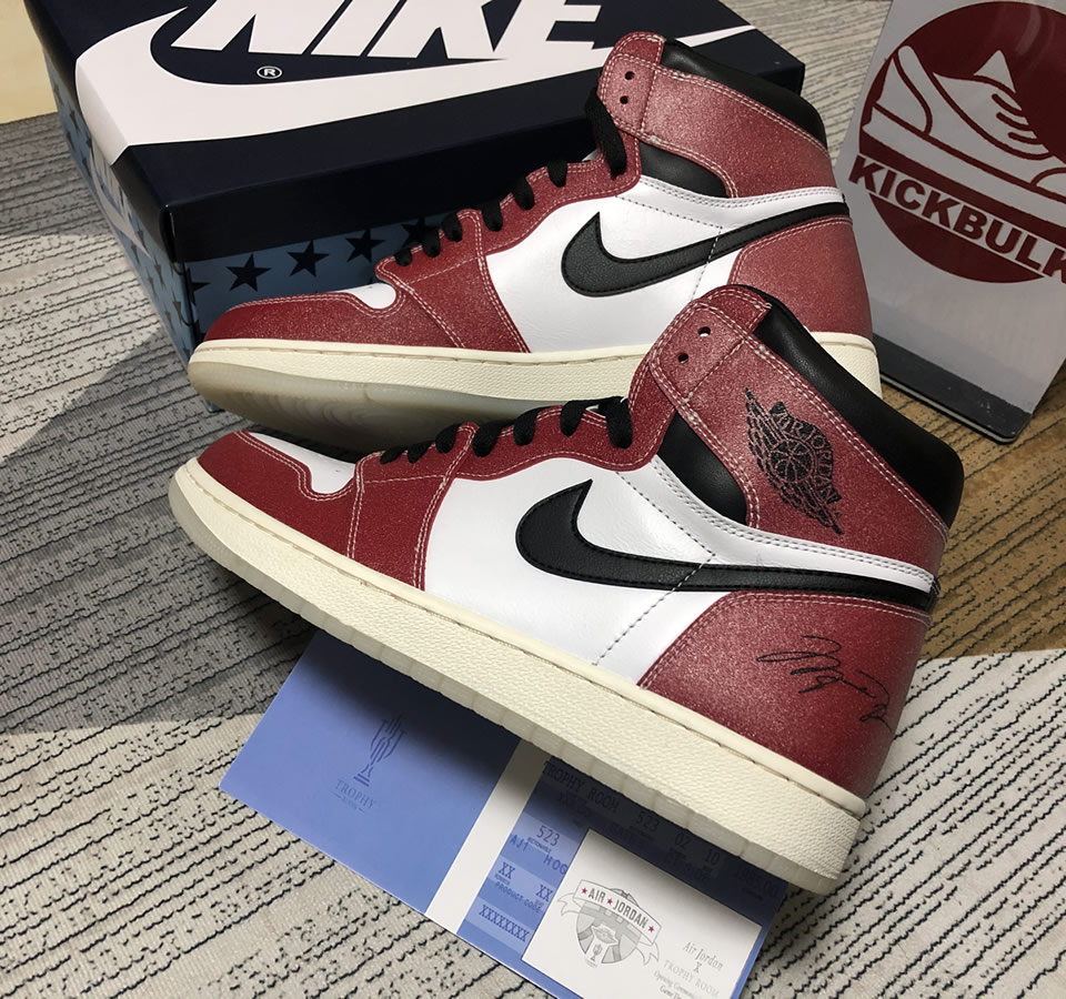 Trophy Room X Air Jordan 1 High Og Da2728 100 1 2 - www.kickbulk.cc