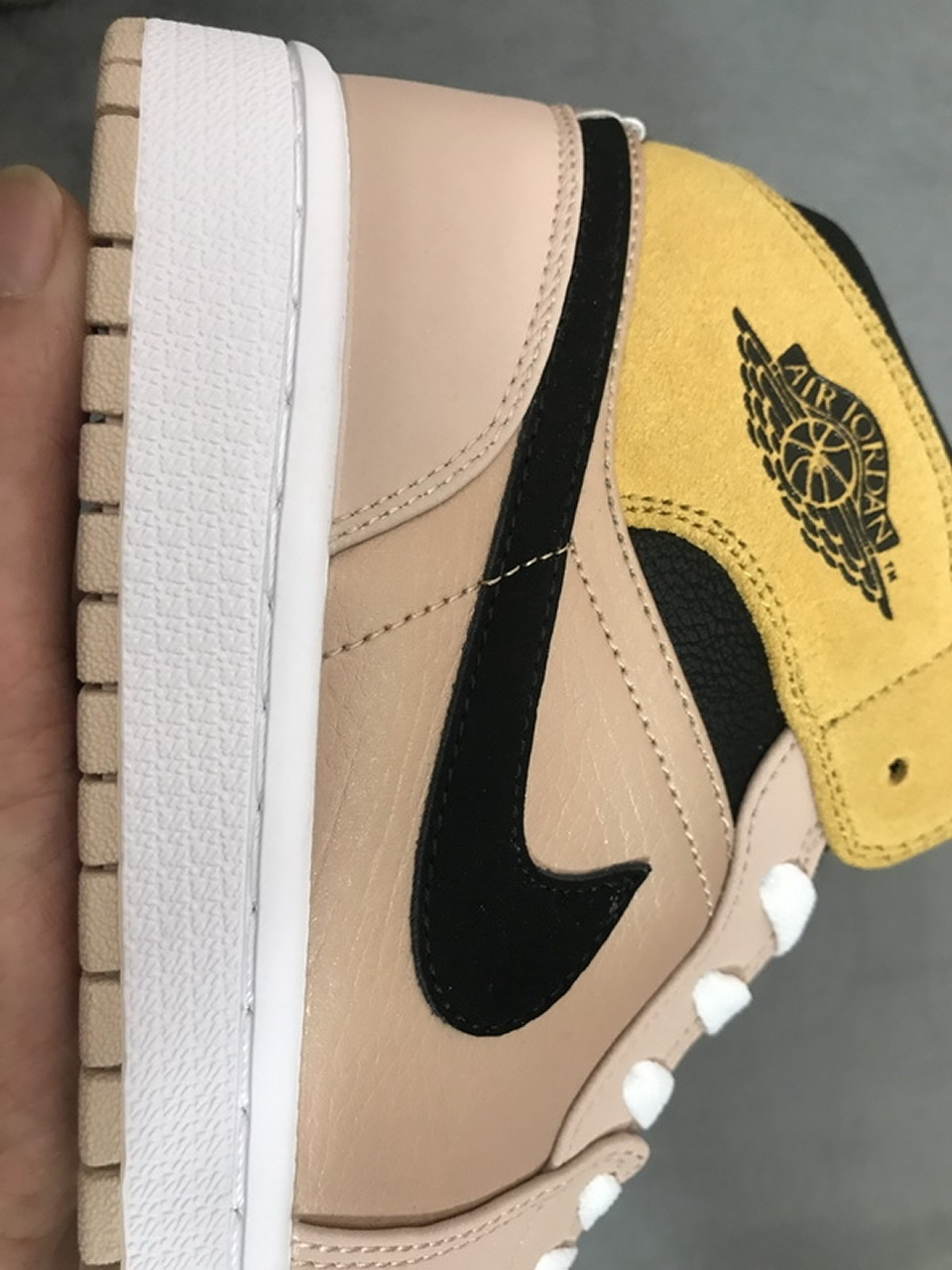 Air Jordan 1 Wmns Mid Se Particle Beige Dd2224 200 21 - www.kickbulk.cc