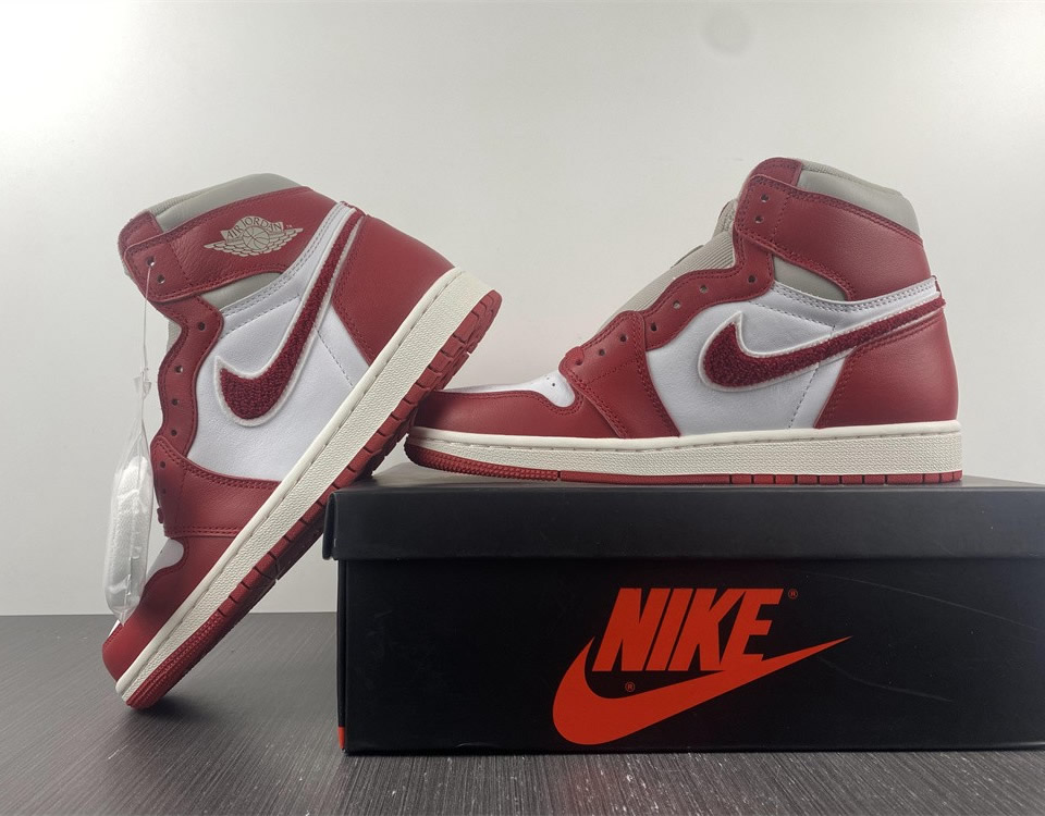 Air Jordan 1 High Og Newstalgia Chenille Dj4891 061 8 - www.kickbulk.cc