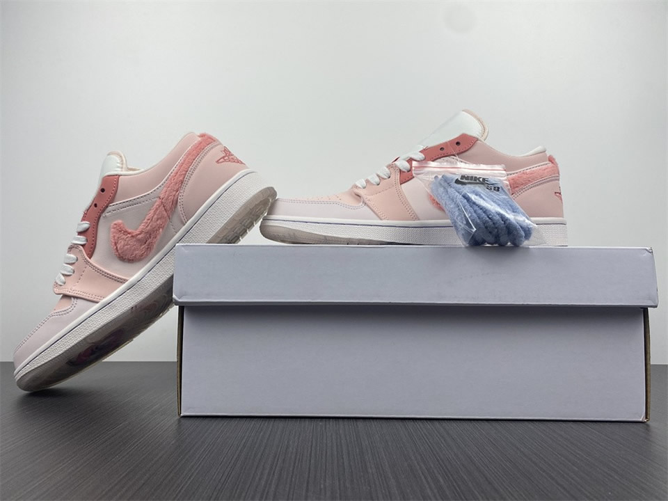 Air Jordan 1 Low Se Mighty Swooshers Wmns Dm5443 666 20 - www.kickbulk.cc