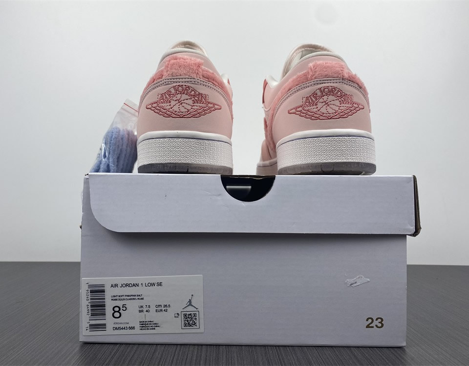 Air Jordan 1 Low Se Mighty Swooshers Wmns Dm5443 666 23 - www.kickbulk.cc