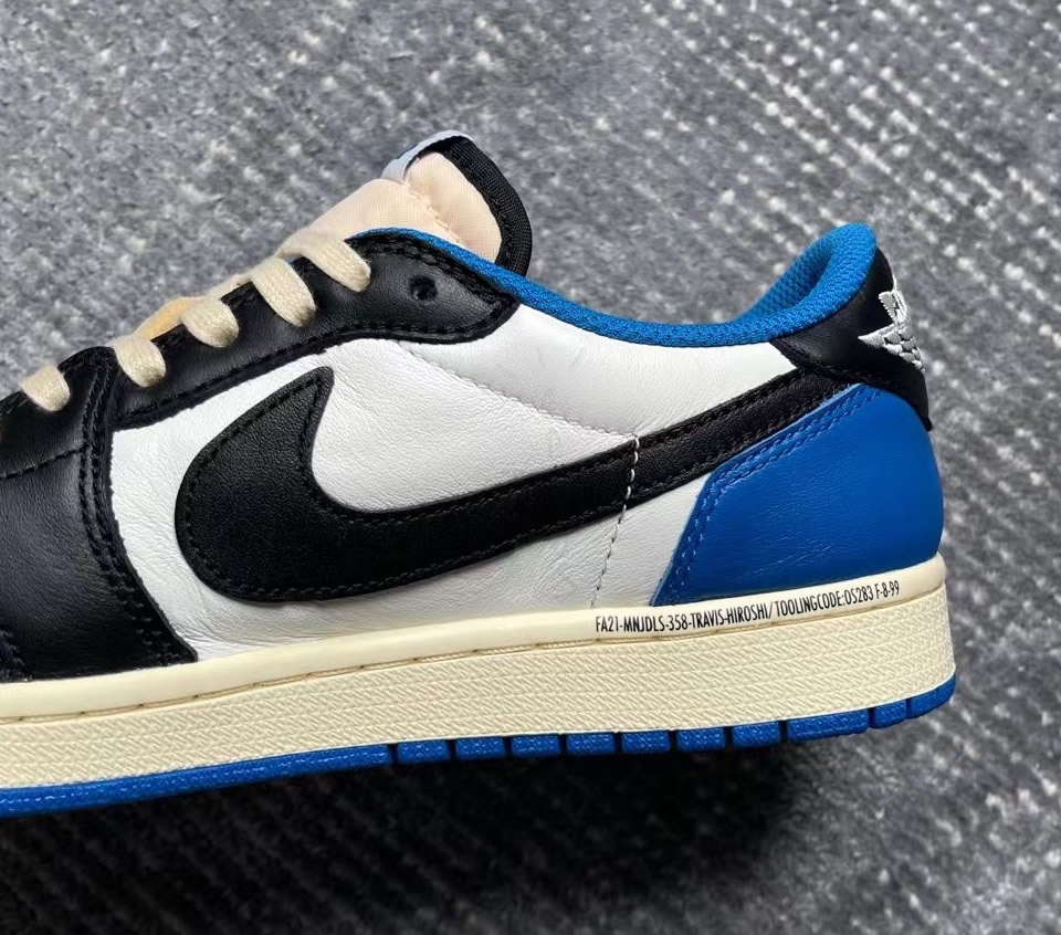 Fragment Design Travis Scott Air Jordan 1 Retro Low Dm7866 140 17 - www.kickbulk.cc