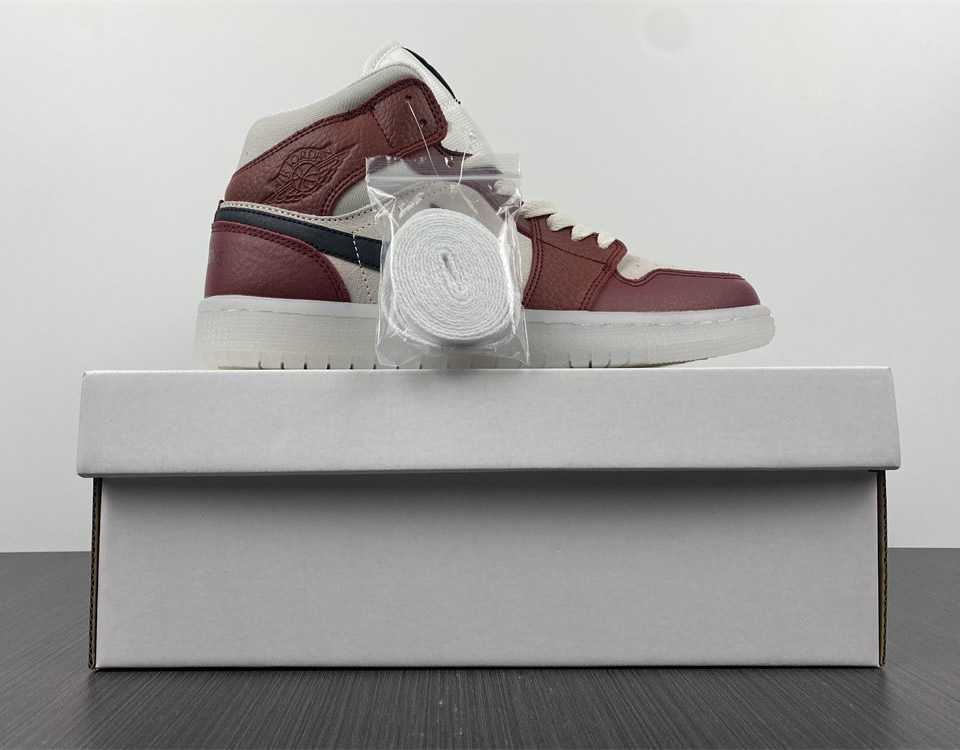 Air Jordan 1 Mid Wmns Anti Gravity Machines Dm9601 200 28 - www.kickbulk.cc