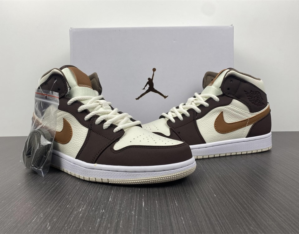 Air Jordan 1 Mid Brown Fleece Do6699 200 12 - www.kickbulk.cc