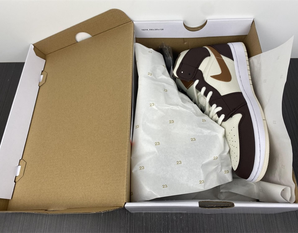 Air Jordan 1 Mid Brown Fleece Do6699 200 15 - www.kickbulk.cc