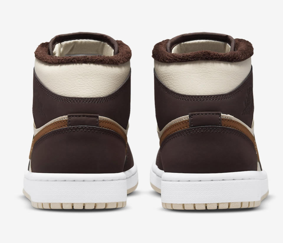 Air Jordan 1 Mid Brown Fleece Do6699 200 4 - www.kickbulk.cc