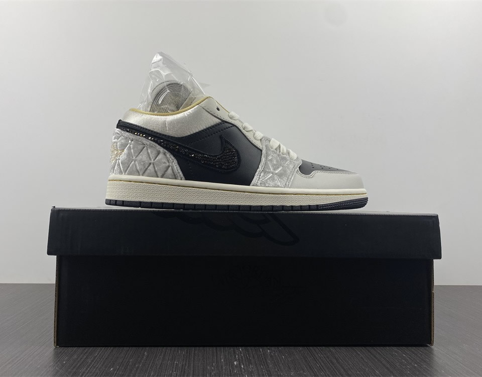 Air Jordan 1 Low Se Beaded Swoosh Dv1762 001 14 - www.kickbulk.cc