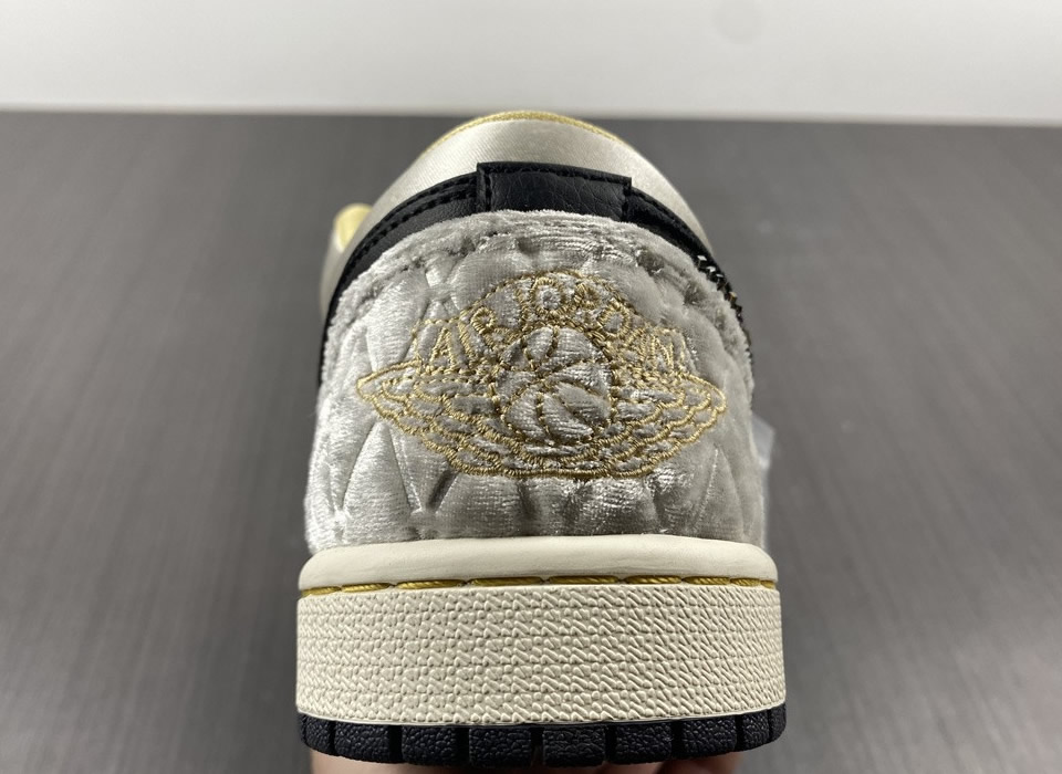 Air Jordan 1 Low Se Beaded Swoosh Dv1762 001 17 - www.kickbulk.cc