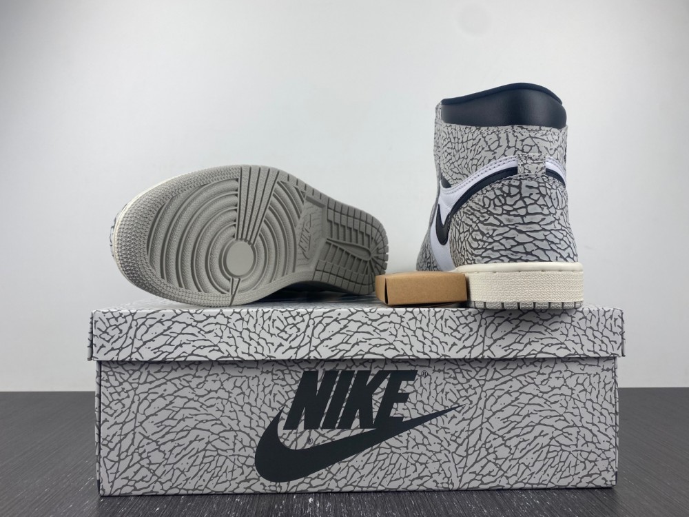 Air Jordan 1 Retro High Og White Cement Dz5485 052 12 - www.kickbulk.cc