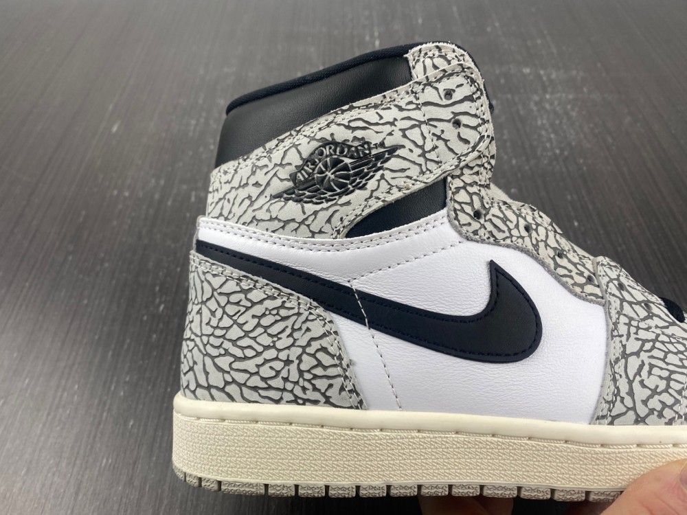 Air Jordan 1 Retro High Og White Cement Dz5485 052 14 - www.kickbulk.cc