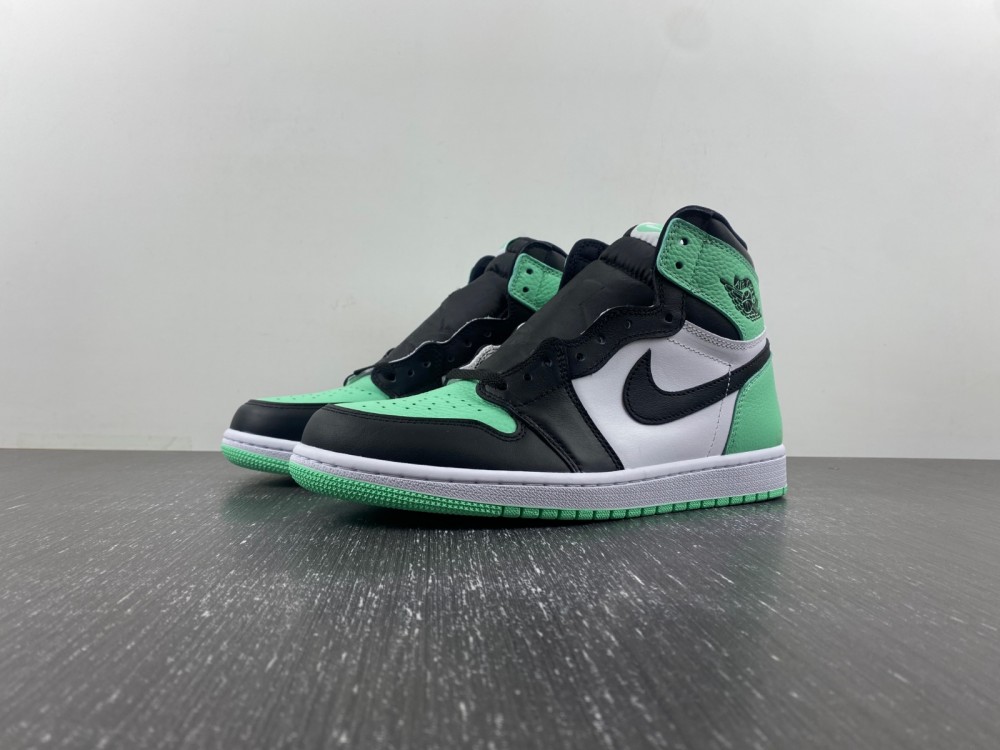 Air Jordan 1 Retro High Og Green Glow Dz5485 130 2 - www.kickbulk.cc