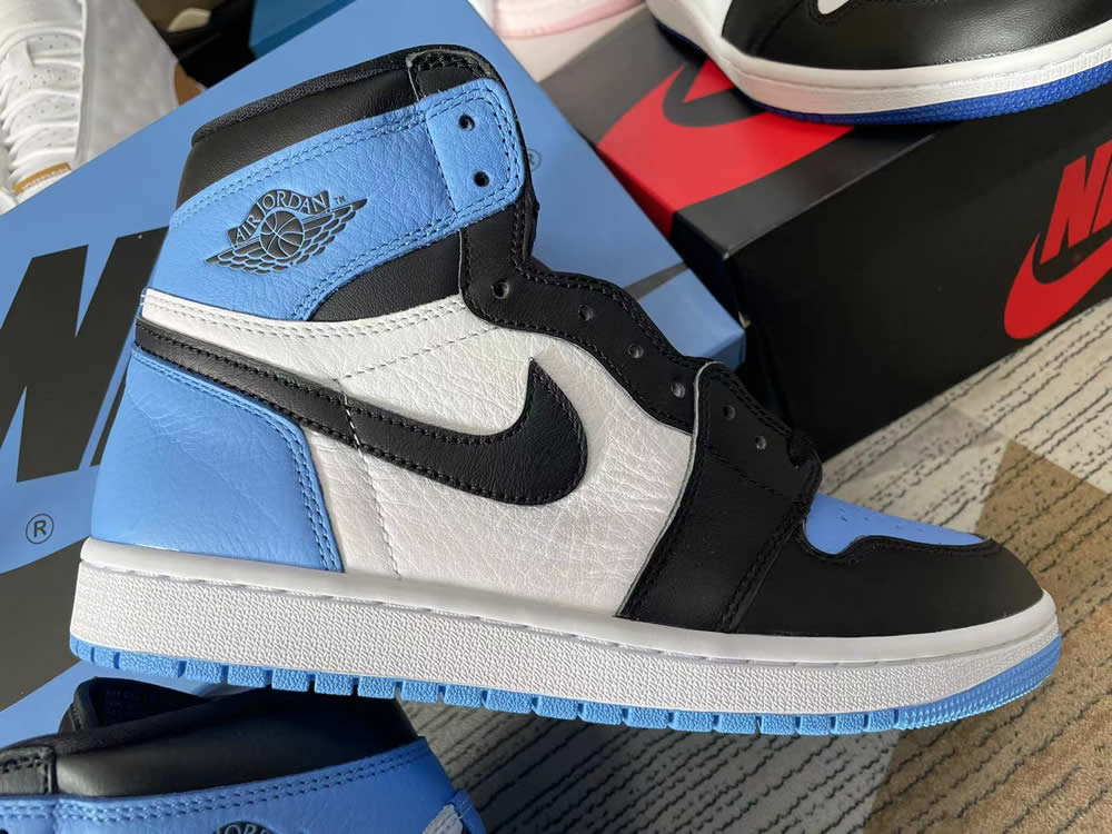 0 Air Jordan 1 Retro High Og Unc Toe Dz5485 400 2 - www.kickbulk.cc