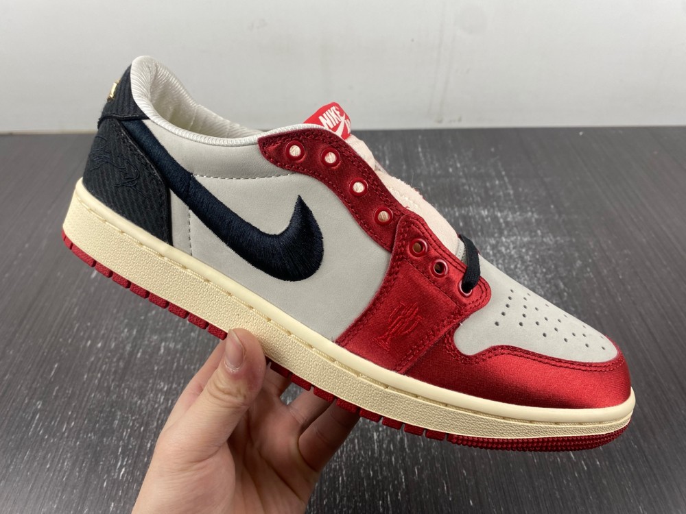 Trophy Room Air Jordan 1 Retro Low Og Sp Rookie Card Away Fn0432 100 11 - www.kickbulk.cc