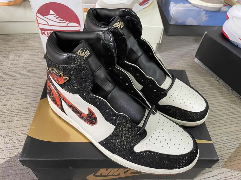 Air Jordan 1 Retro High Og Year Of The Snake Ib3165 091 11 - www.kickbulk.cc