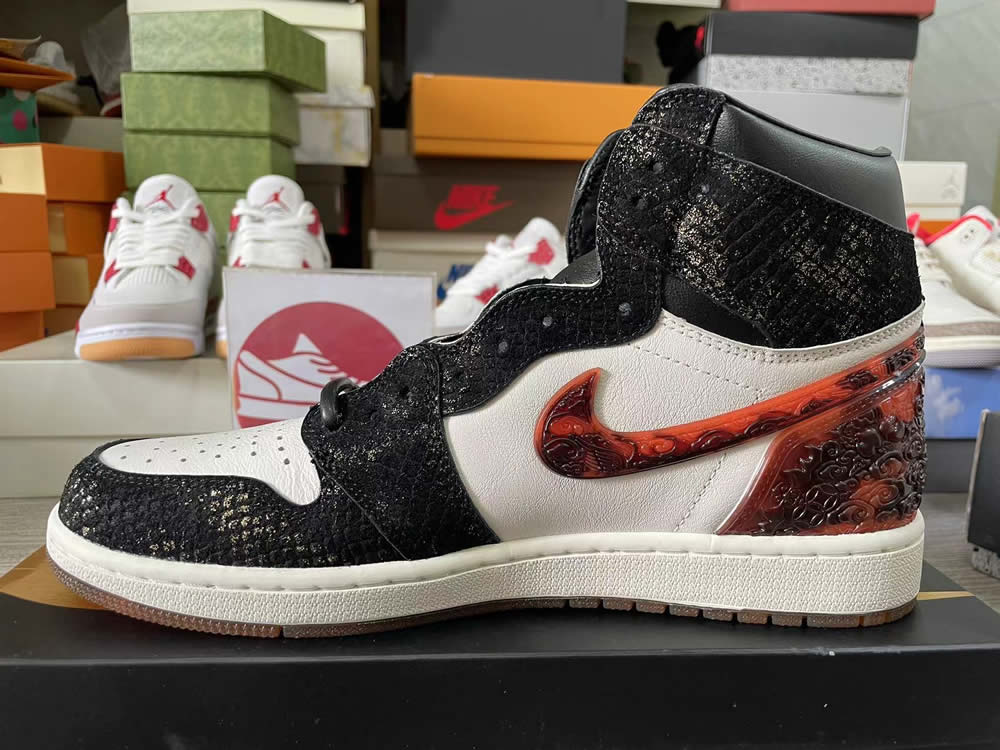 Air Jordan 1 Retro High Og Year Of The Snake Ib3165 091 14 - www.kickbulk.cc